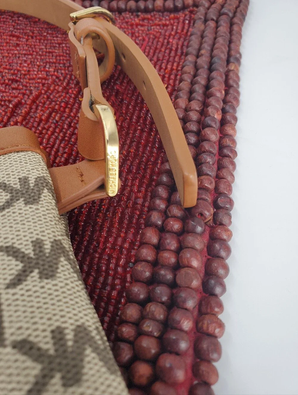 Michael Kors MK Signature Leather Fanny Pack Belt Bag. (C38)